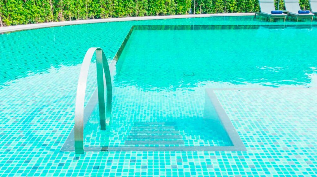 Consigue la mejor piscina natural con para tu casa